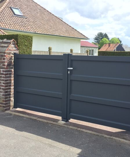 Découvrez la gamme LA CLE LYONNAISE pour le choix d’un portail à Lyon 1